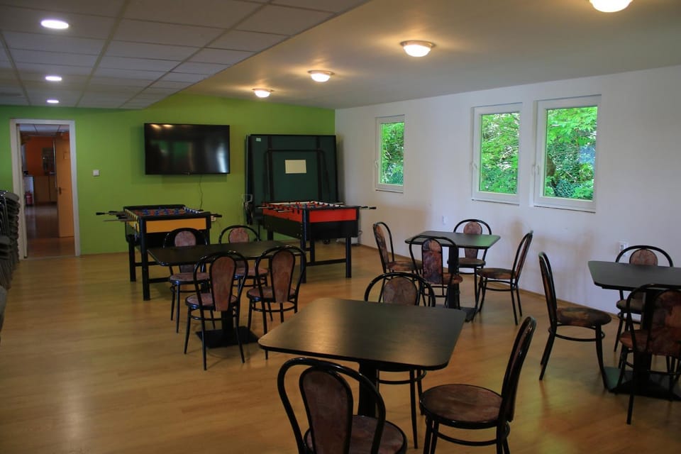 Communal lounge/ TV room