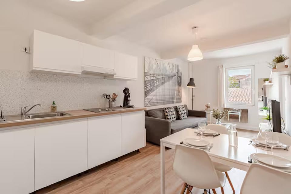 Appartement "Gabrielle" au calme en Hypercentre de Revel Apartment in Occitanie