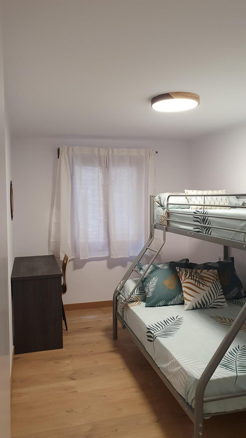 bunk bed