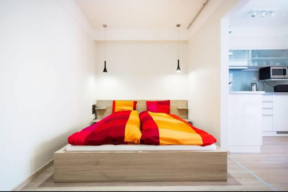 ORANGEHOMES one bedroom Modern apartment in the city center Apartment in Budapest
