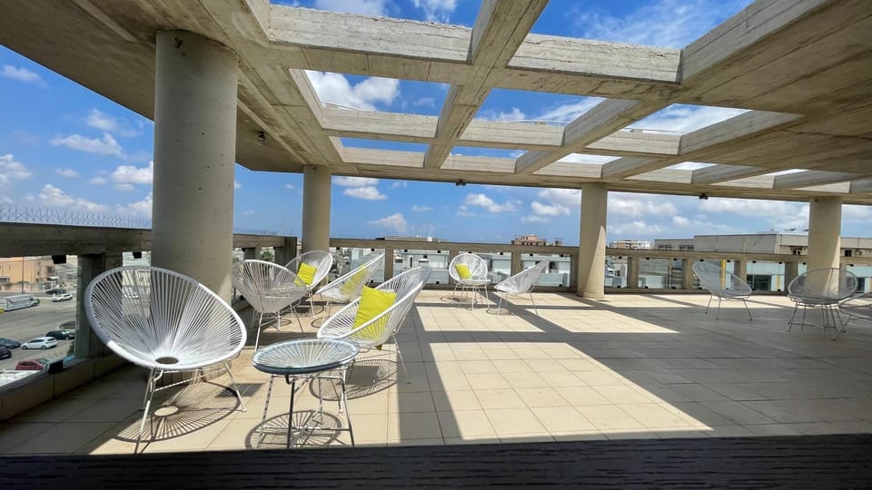 Balcony/Terrace, City view, Street view