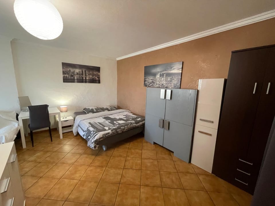 Chambre Privée en colocation dans un appartement Vaulx en Velin Centre Apartment in Vaulx-en-Velin