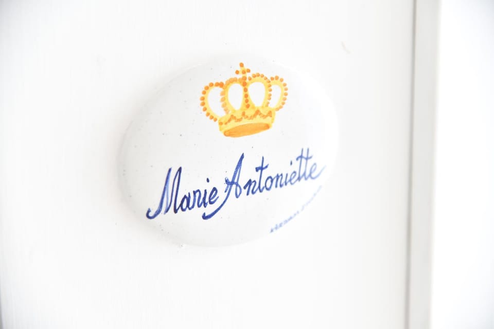 Logo/Certificate/Sign
