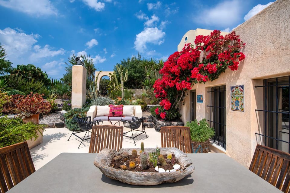 Garden, Seating area