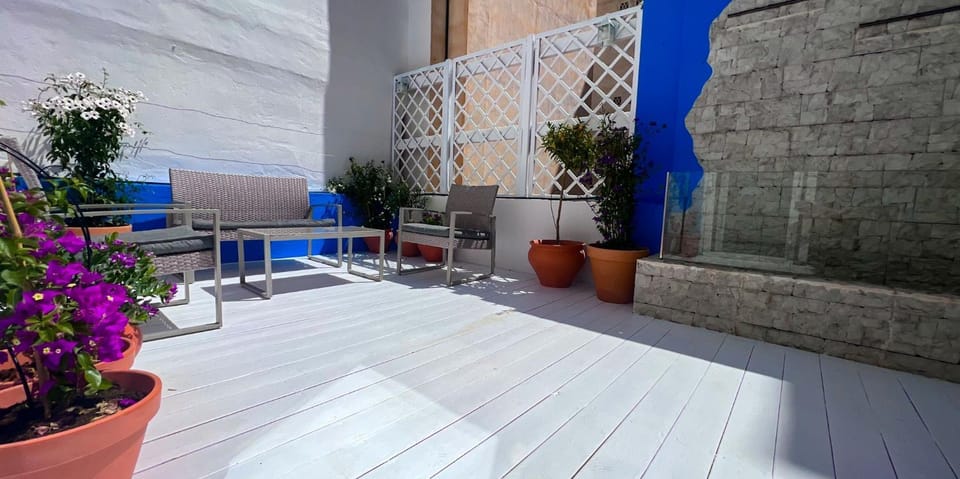 Balcony/Terrace, Balcony/Terrace