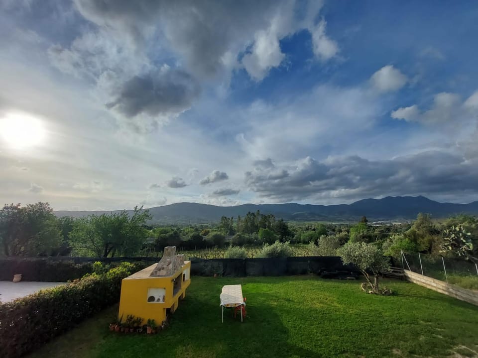 Indipendente con PISCINA USO ESCLUSIVO Internet illimitato House in Sardinia