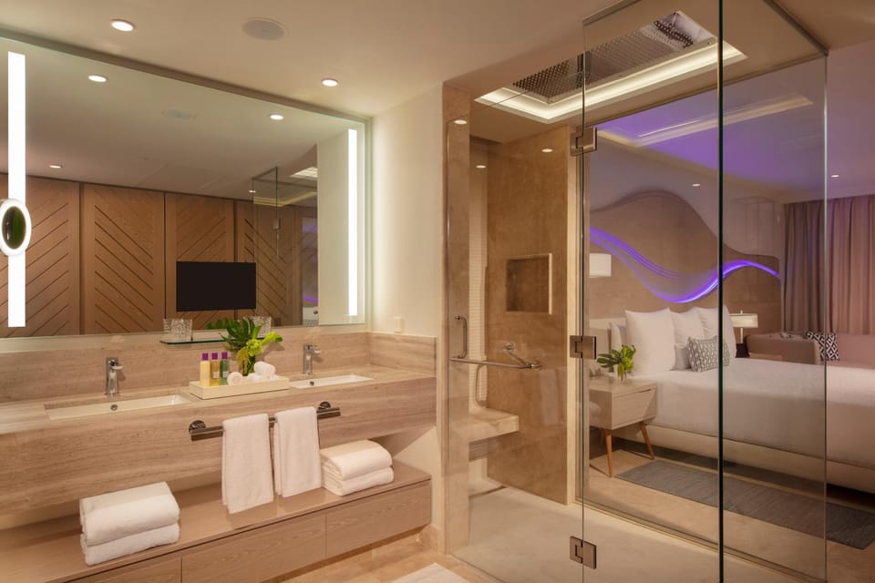Bathroom, VIP