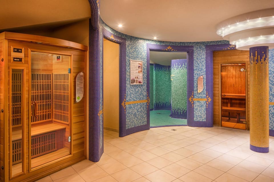 Sauna, Spa and wellness centre/facilities