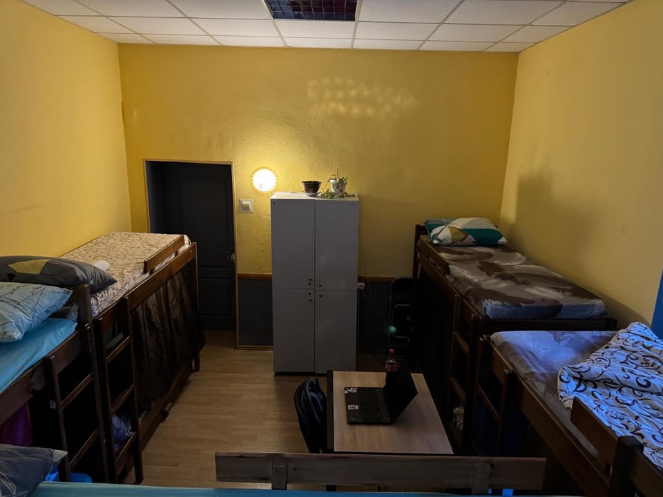 Хостел Арарат Саксаганського 131 Hostel Saksahanskogo 131 Hostel in Kiev City - Kyiv