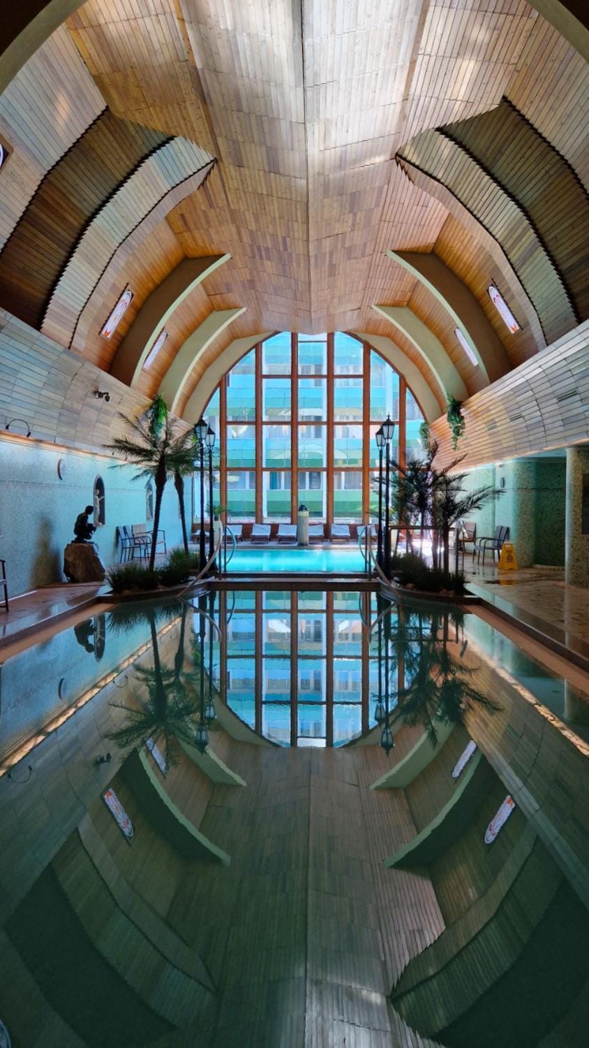 Hot Spring Bath, Spa and wellness centre/facilities
