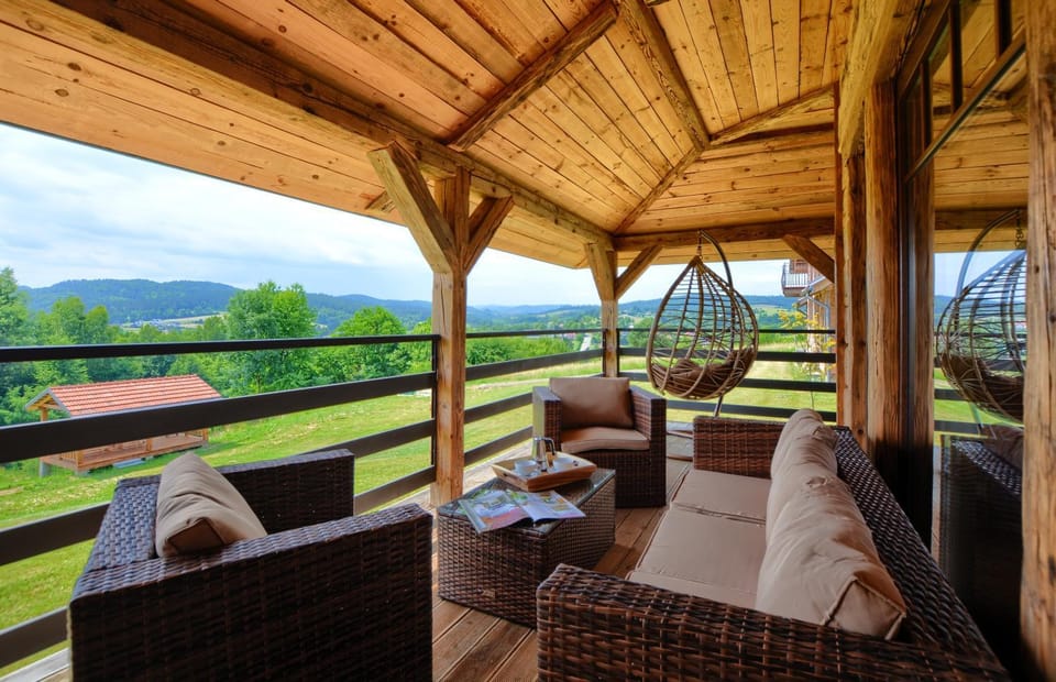 View (from property/room), Balcony/Terrace, Garden view