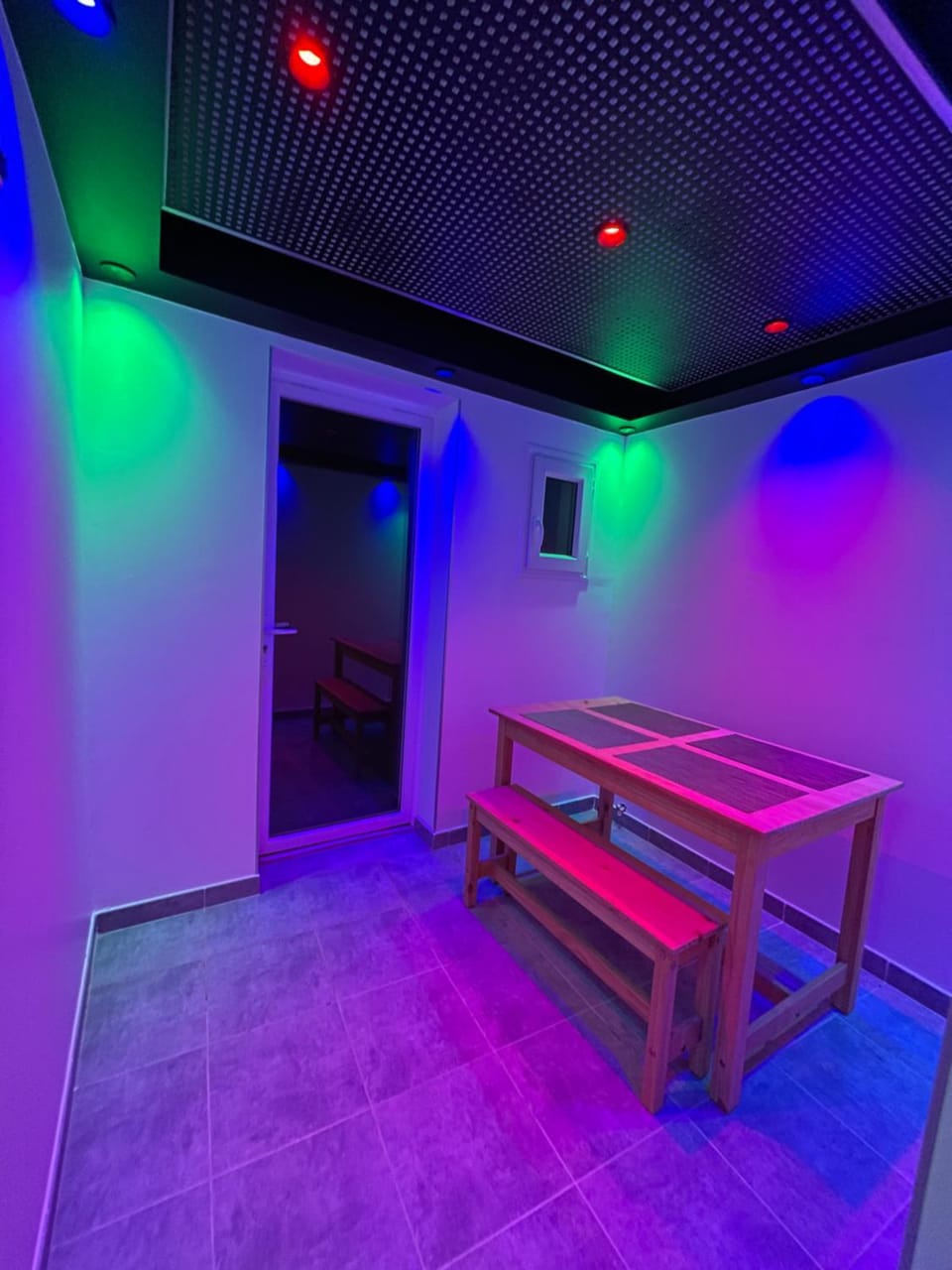 BELLE APPARTEMENT STUDIEUX CENTRE VILLE Apartment in Avignon