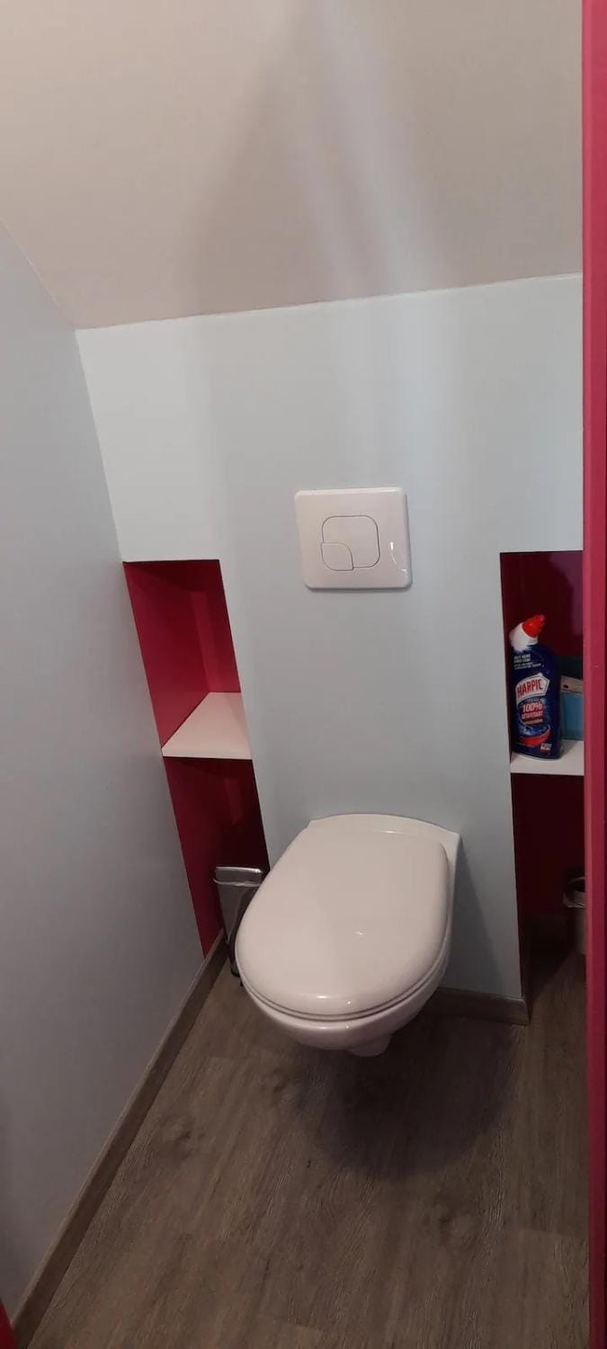 Toilet