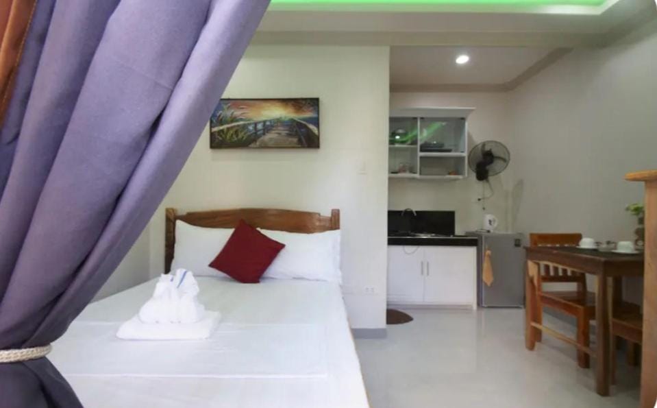 Sea Garden Suites Apartment in Central Visayas