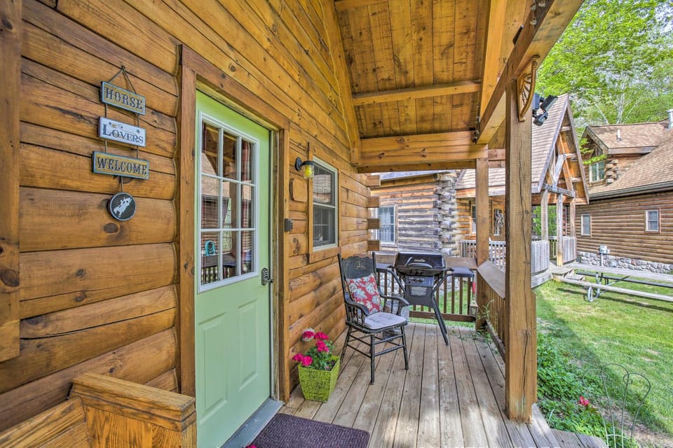 Resort Cabin w/ Fire Pit: Golf, Hike and Play! Cabin in Wisconsin