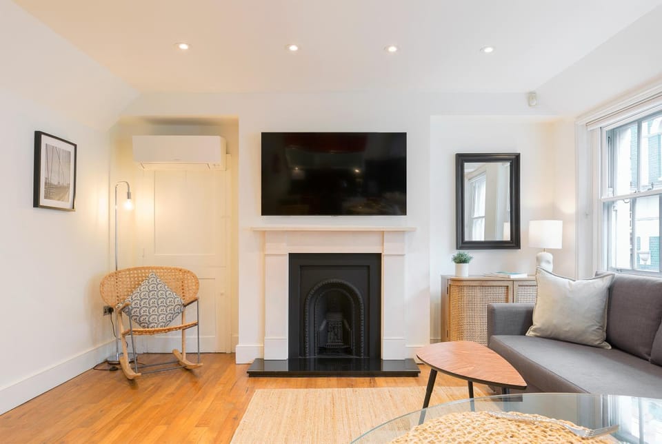 TV and multimedia, Living room