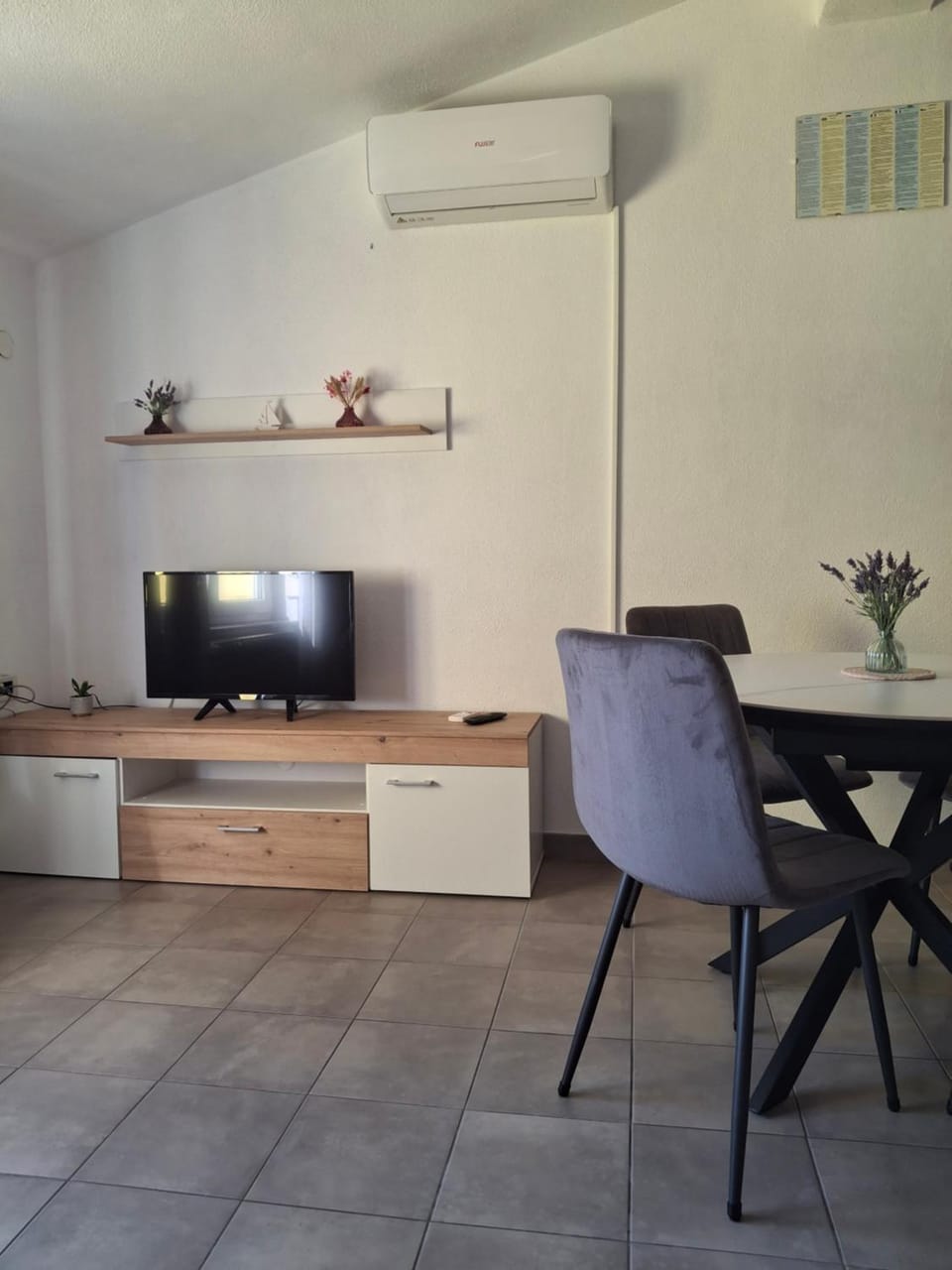 Apartman Karin 2 Apartment in Lika-Senj County