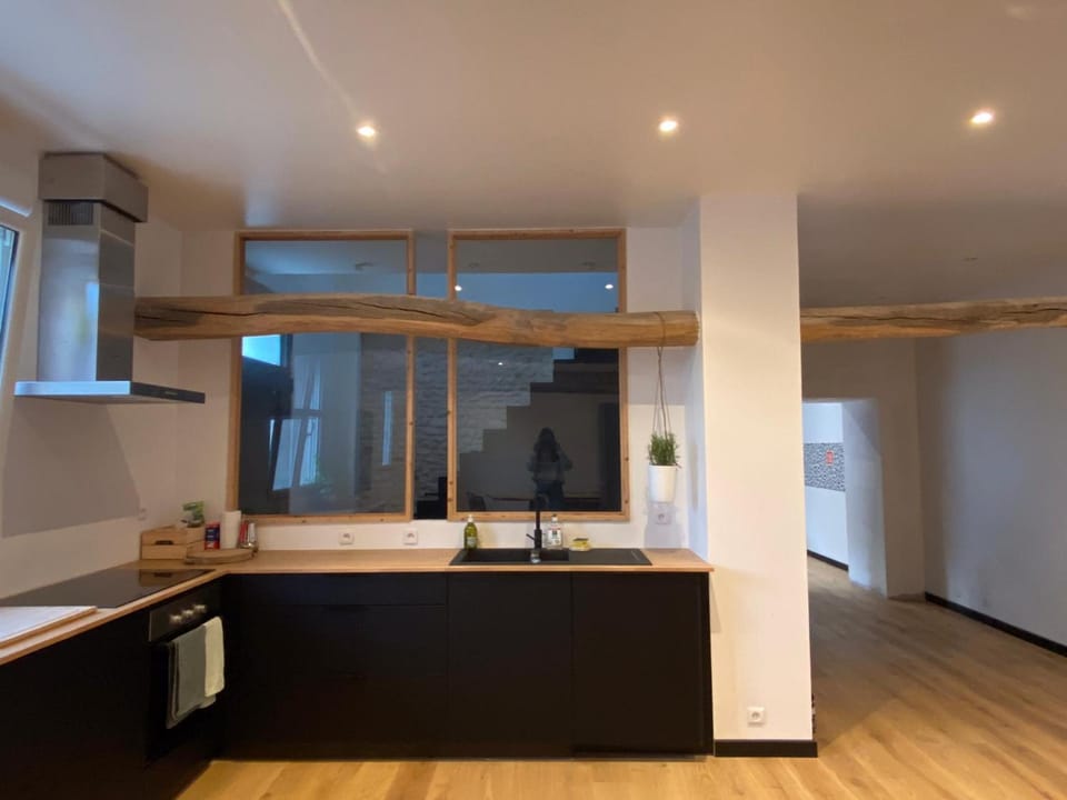 Kitchen or kitchenette, Communal kitchen