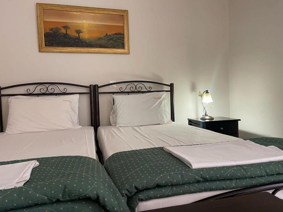 Hotel Esperides Hotel in Messenia