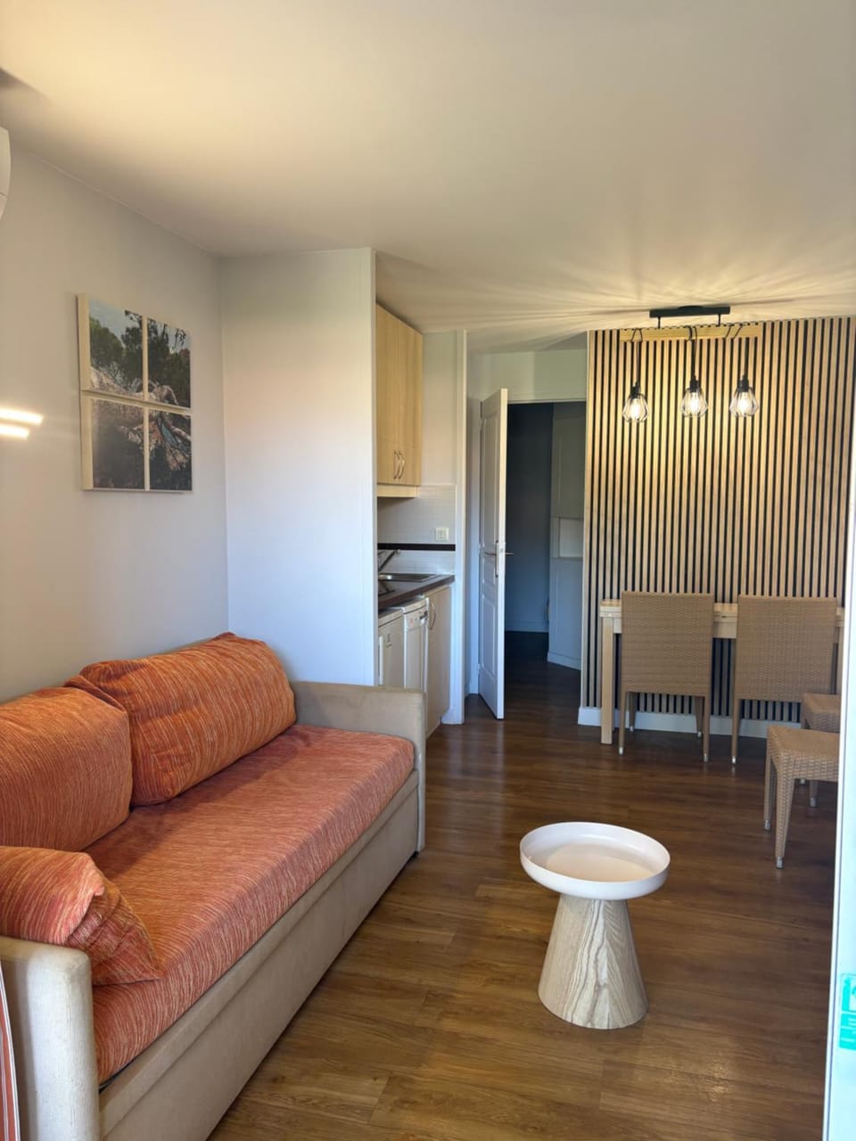 Appartement 2 pièces climatisé en rez-de-jardin Cap Esterel Agay Apartment in Saint-Raphael