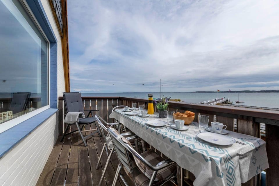 Luv-und-Lee-Ueber-dem-Meer Apartment in Hohwacht