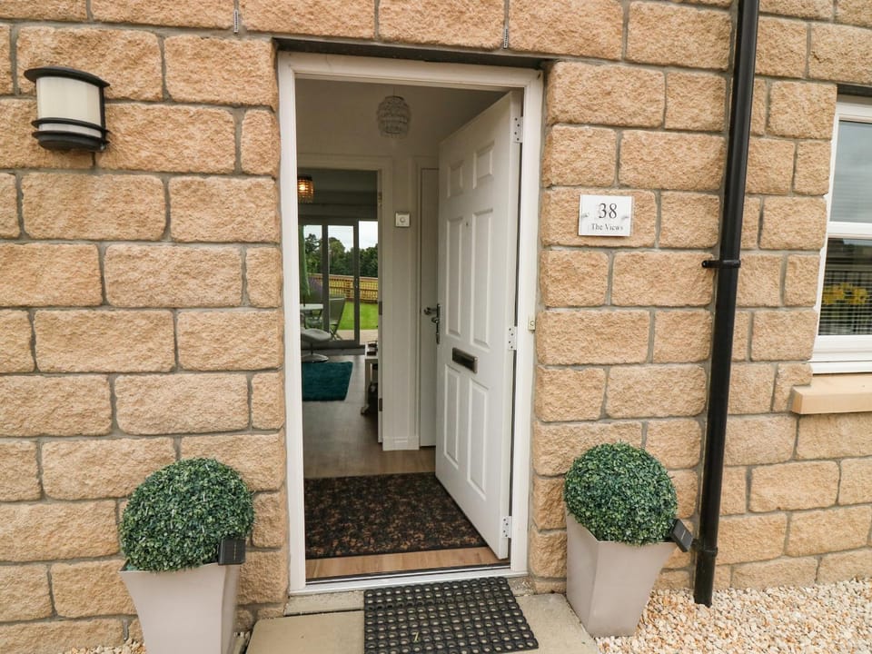 38 The Views House in Elgin