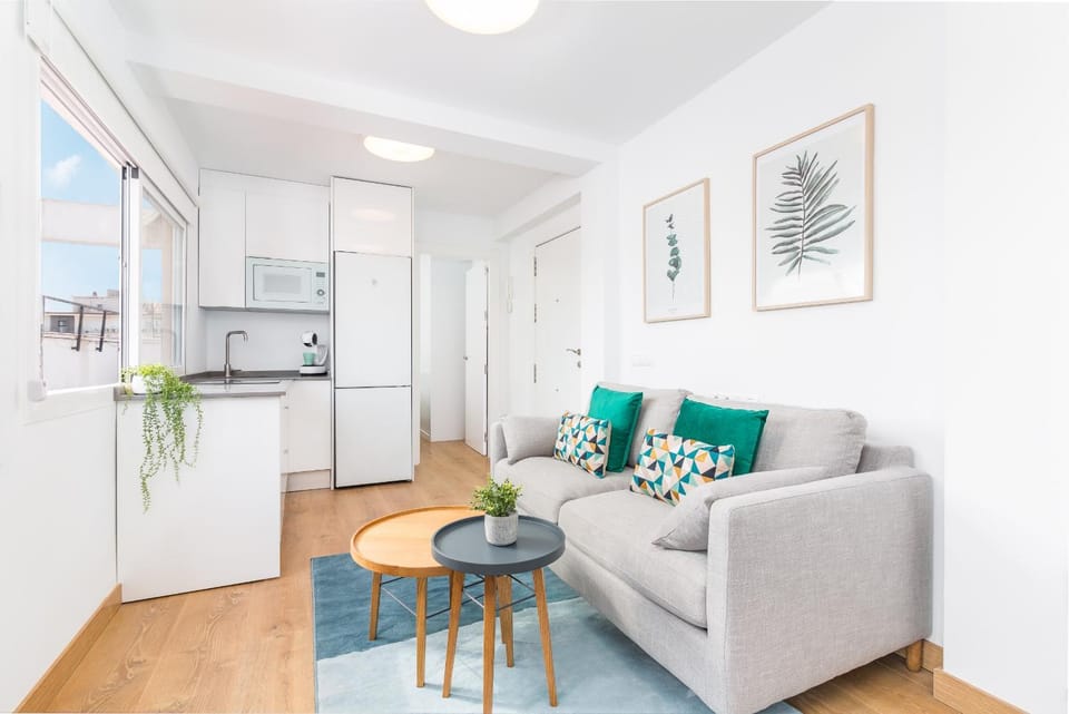 Communal lounge/ TV room, Living room