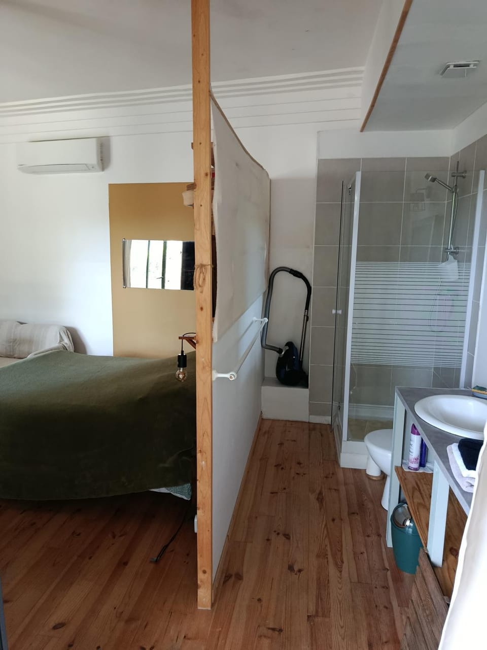 La Dolce Vita Studio indépendant avec terrasse Apartment in Provence-Alpes-Côte d'Azur
