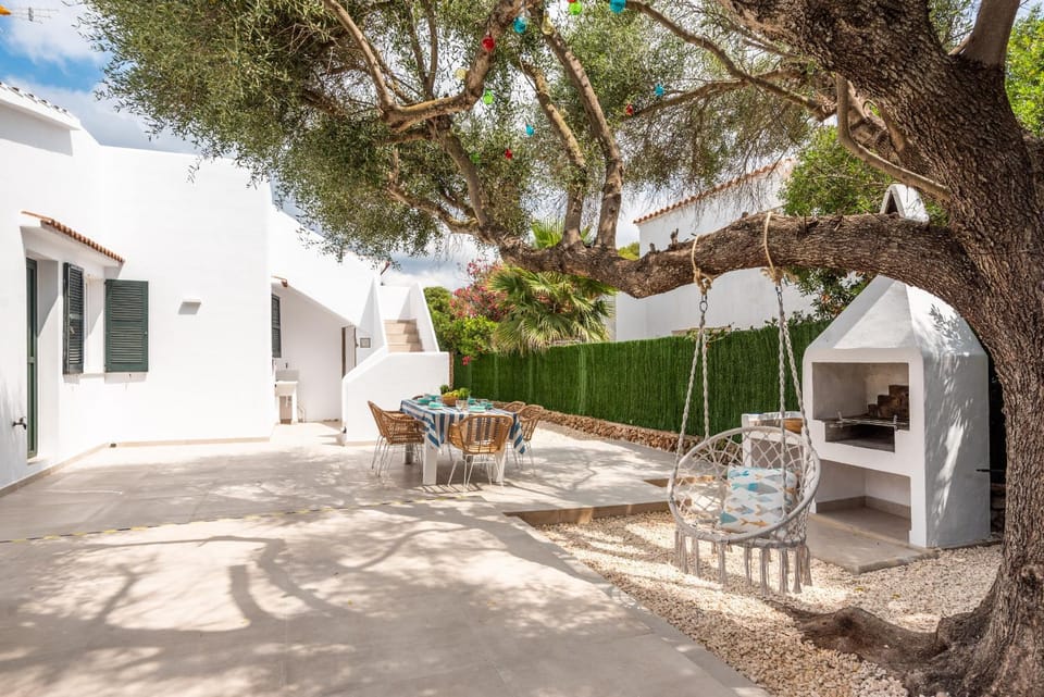 Patio, Off site, BBQ facilities