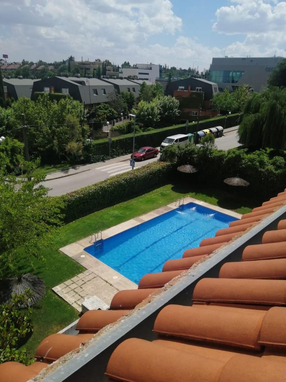 Neighbourhood, Solarium, Pool view, Street view, Swimming pool