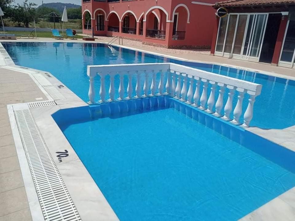 EKTOR APARTMENTS @SWIMMING POOL Apartment in Corfu, Greece