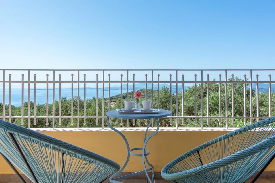 Natural landscape, View (from property/room), Balcony/Terrace, Sea view
