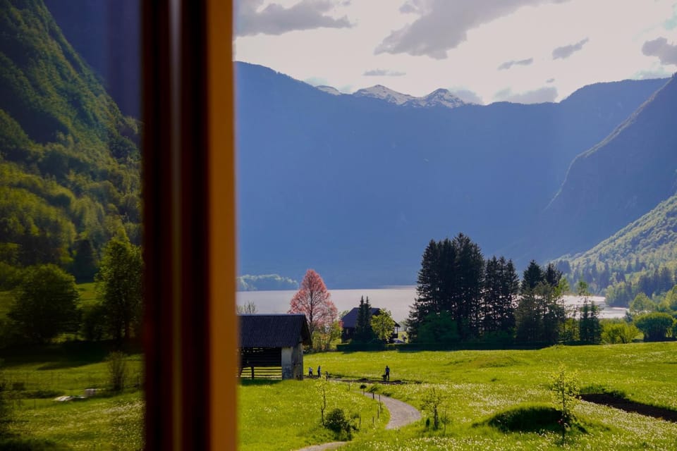 Property building, View (from property/room), View (from property/room), Lake view, Lake view, Landmark view, Landmark view, Mountain view, Mountain view