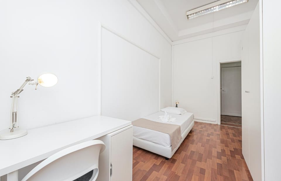 HOUZE Spacious 9 bedroom flat in Central Lisbon Apartment in Lisbon