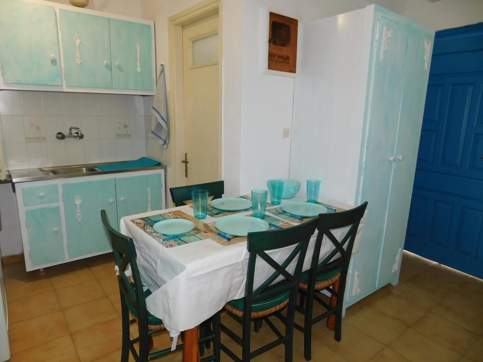 Yacht Front Studio - Back Yard - No 7 Apartment in Decentralized Administration of the Aegean