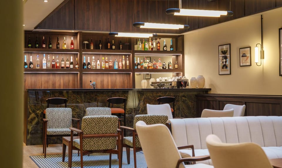 Lounge or bar