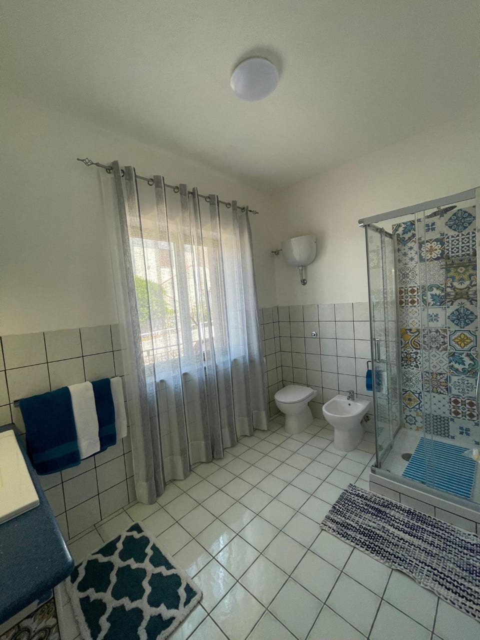 Shower, Bathroom