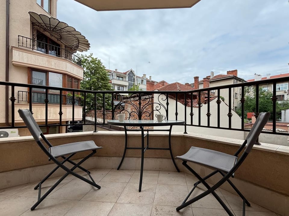 Balcony/Terrace, Seating area
