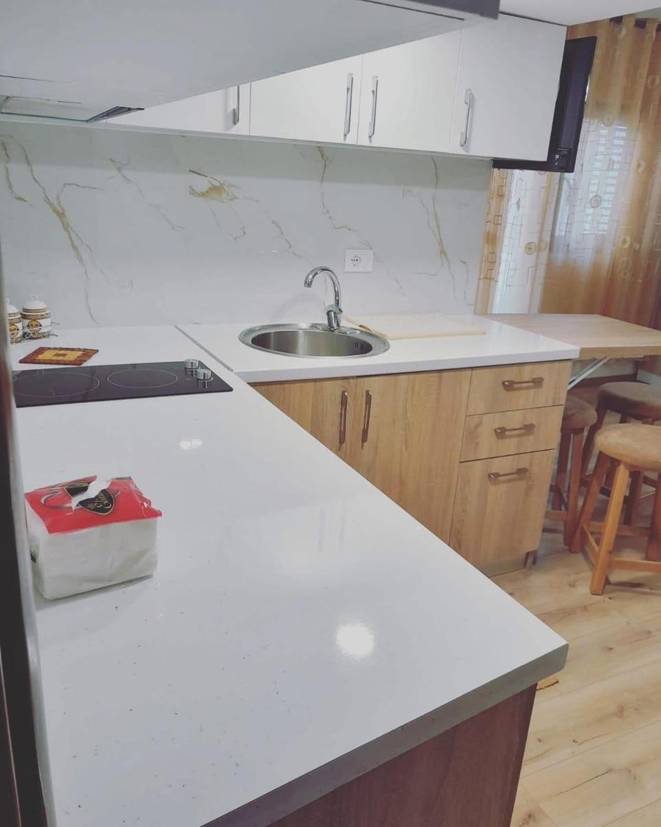 Pogradec Lake Apartments Apartment in Municipality of Ohrid, North Macedonia