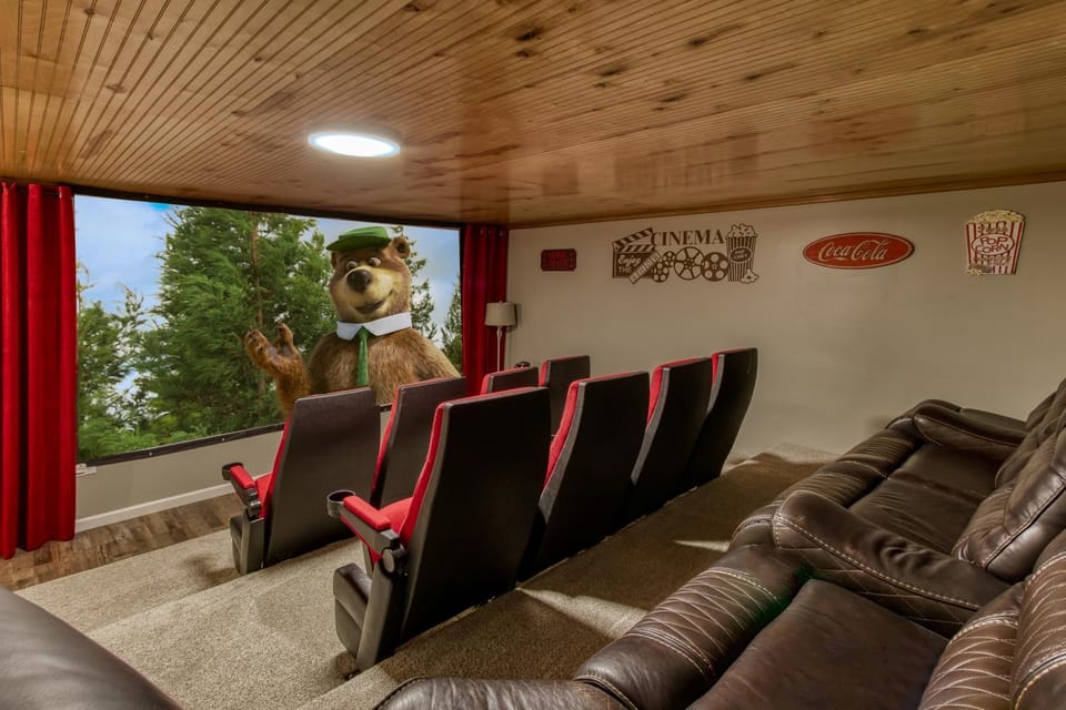 Communal lounge/ TV room, TV and multimedia
