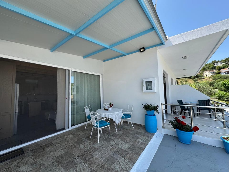 Property building, Patio, View (from property/room), Balcony/Terrace