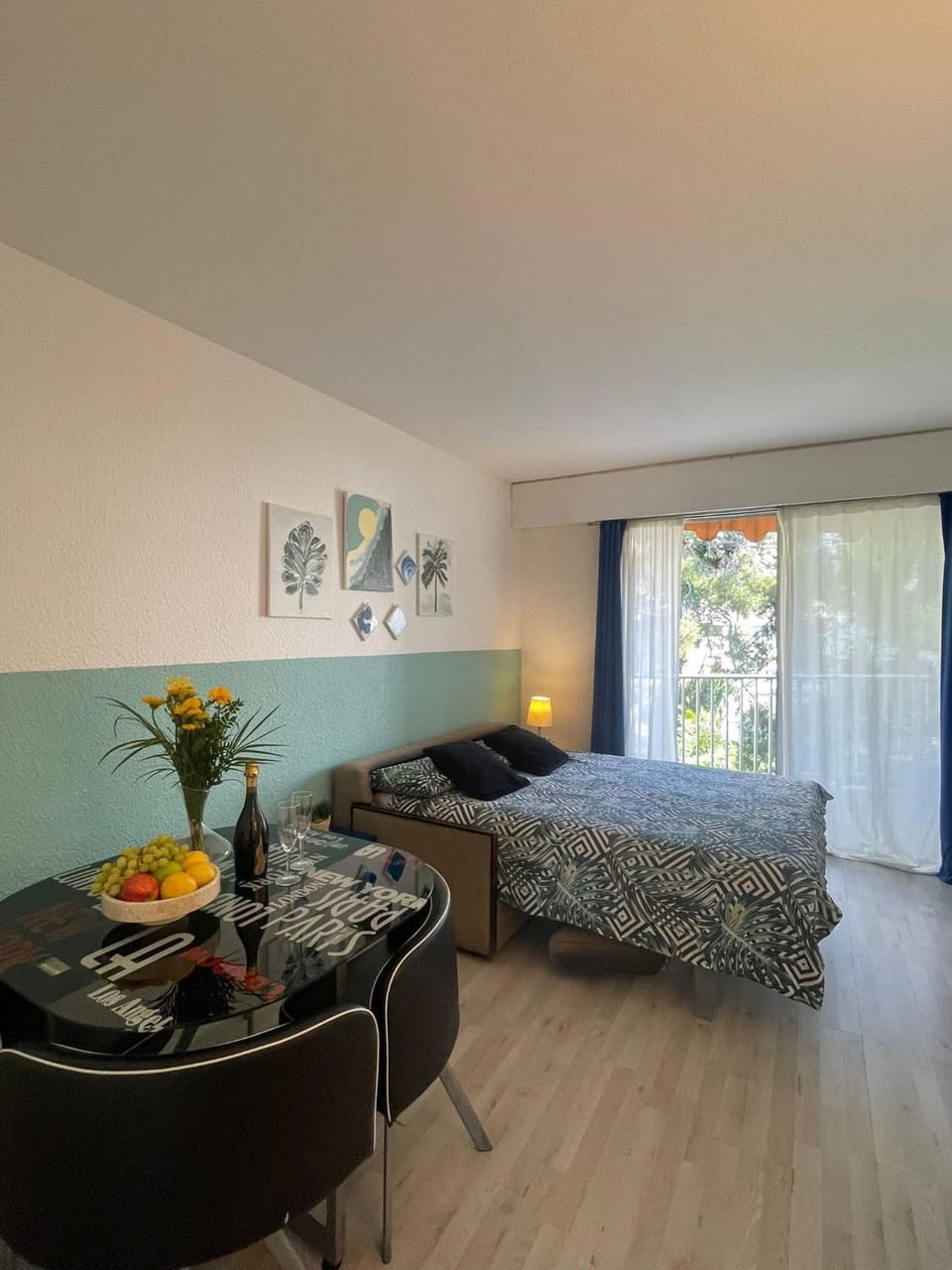 Super Menton Bord Mer Apartment in Menton