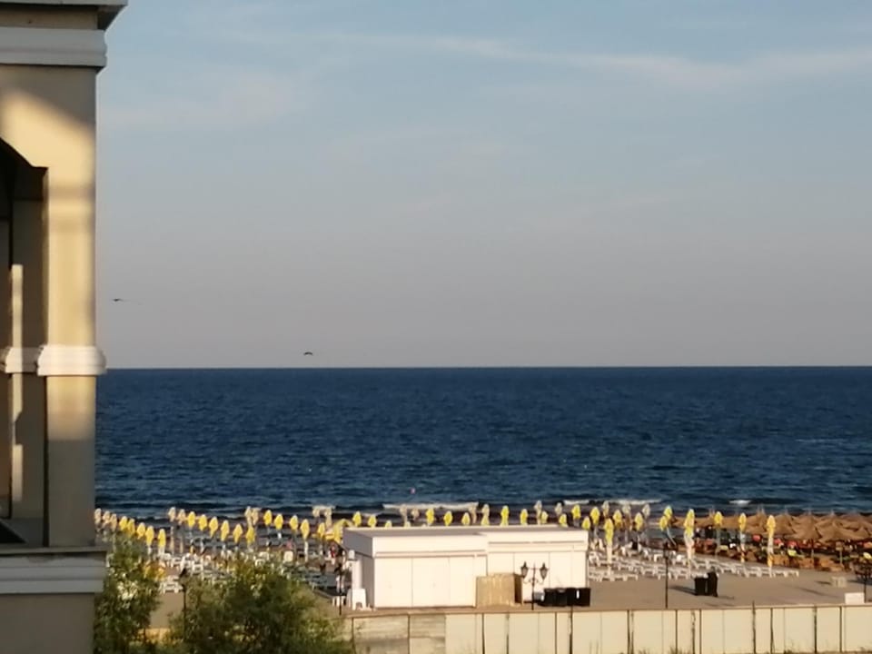 ELLA CASTLE by SEA VIEW Apartment in Constanța County