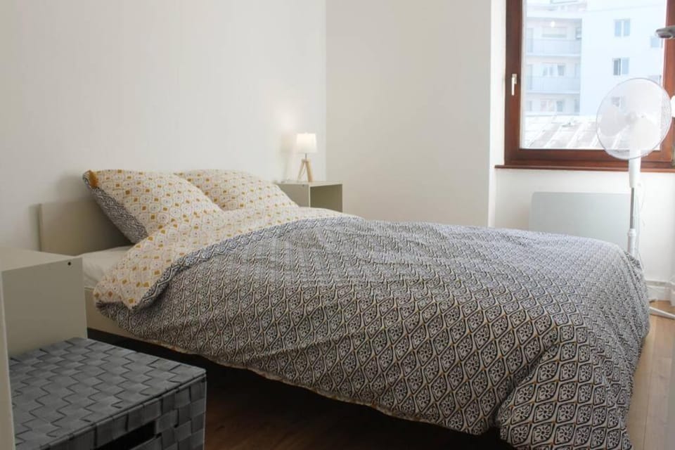 Nod off in Neudorf! Cozy 2 beds near the tram Apartment in Strasbourg