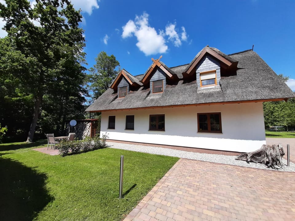 Property building, Garden