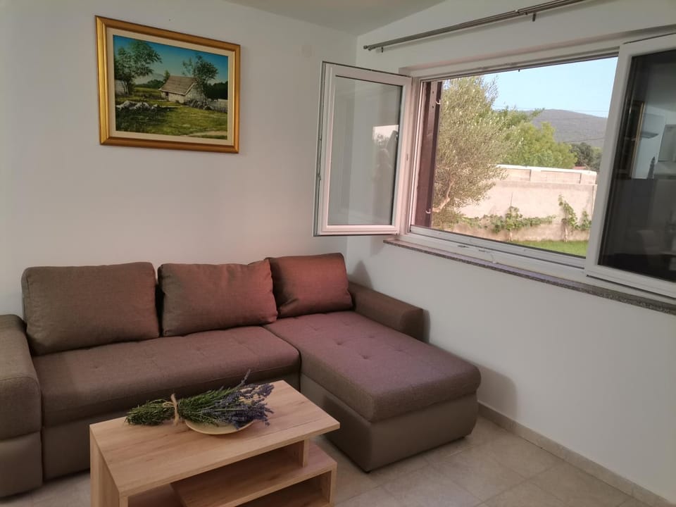 Villa Frane Villa in Šibenik-Knin County, Croatia