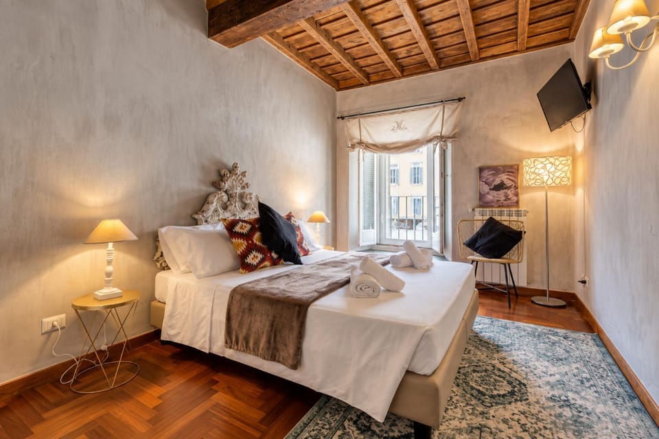 Exclusive 3BR with View over Campo de Fiori IREX Apartment Apartment in Rome
