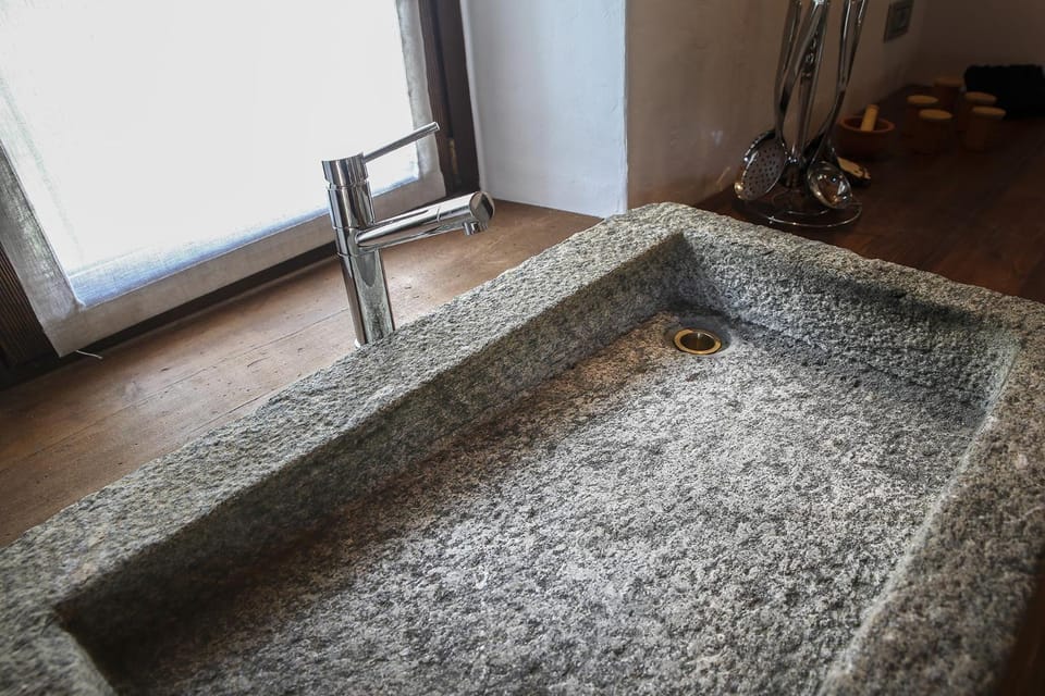 Kitchen or kitchenette, Decorative detail