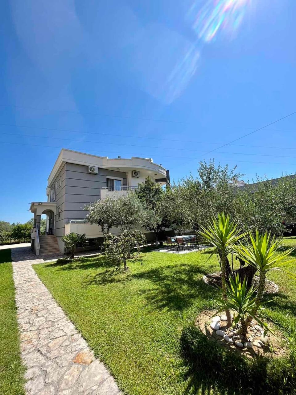 Property building, Garden