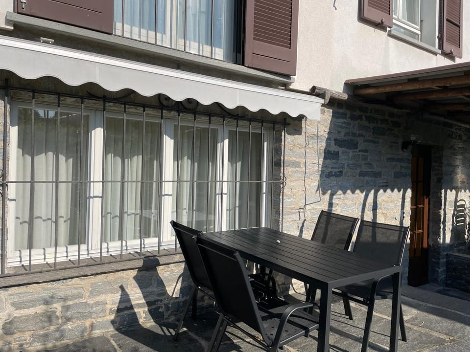 Balcony/Terrace, Dining area
